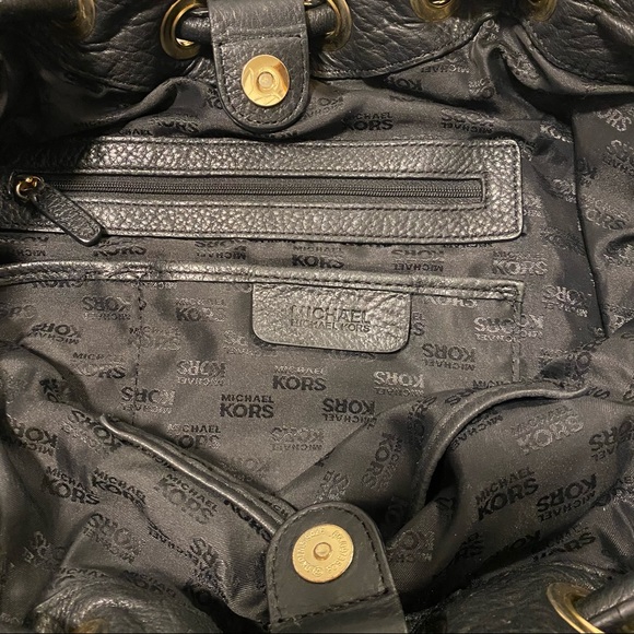 MICHAEL KORS Tassel Drawstring Black Leather Bag - Picture 7 of 9